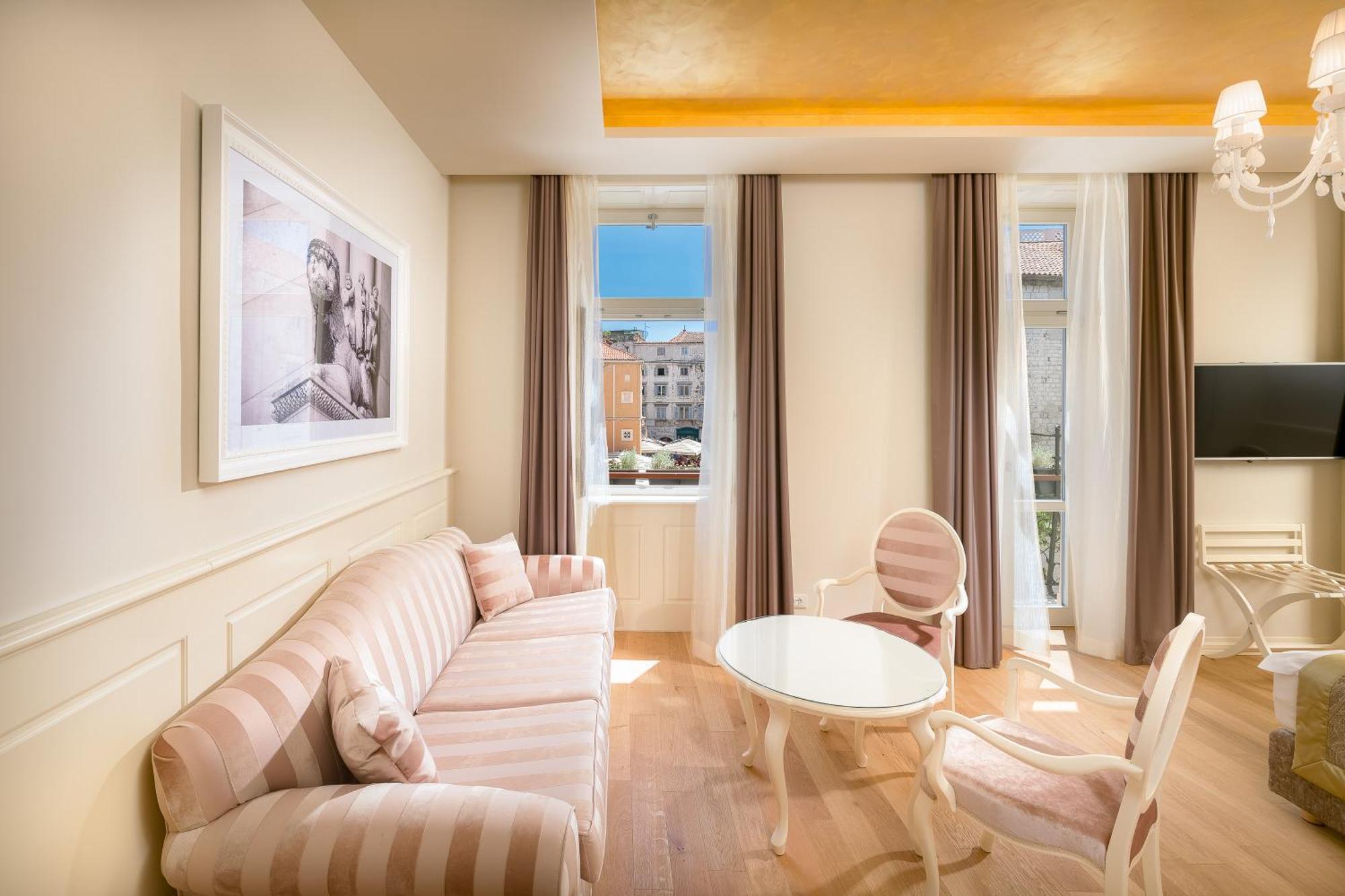 Piazza Heritage Hotel سبليت المظهر الخارجي الصورة
