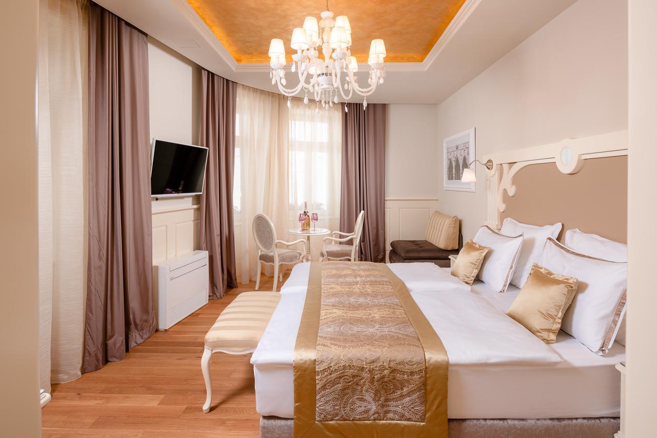 Piazza Heritage Hotel سبليت المظهر الخارجي الصورة